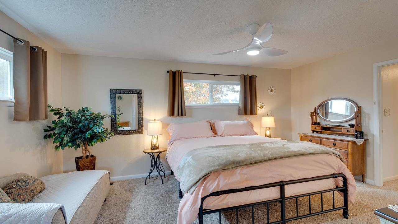 Photo of Bedroom in Jackson