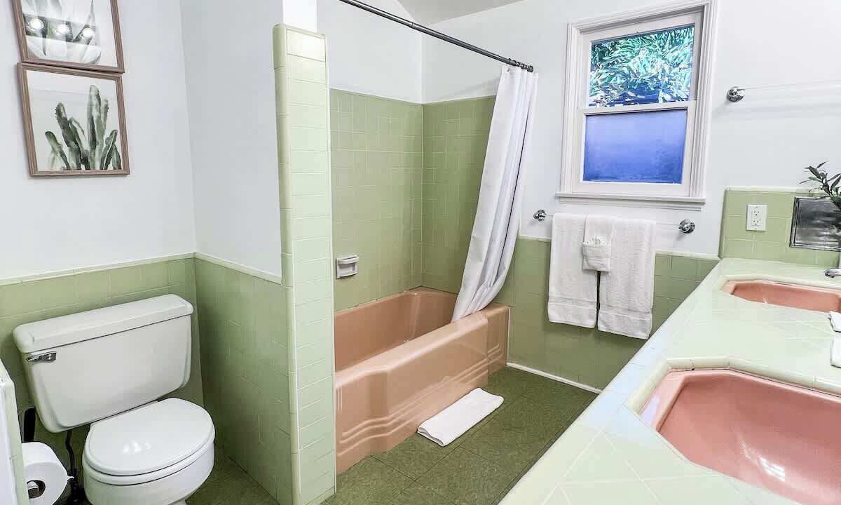 Photo of Bathroom in Northridge