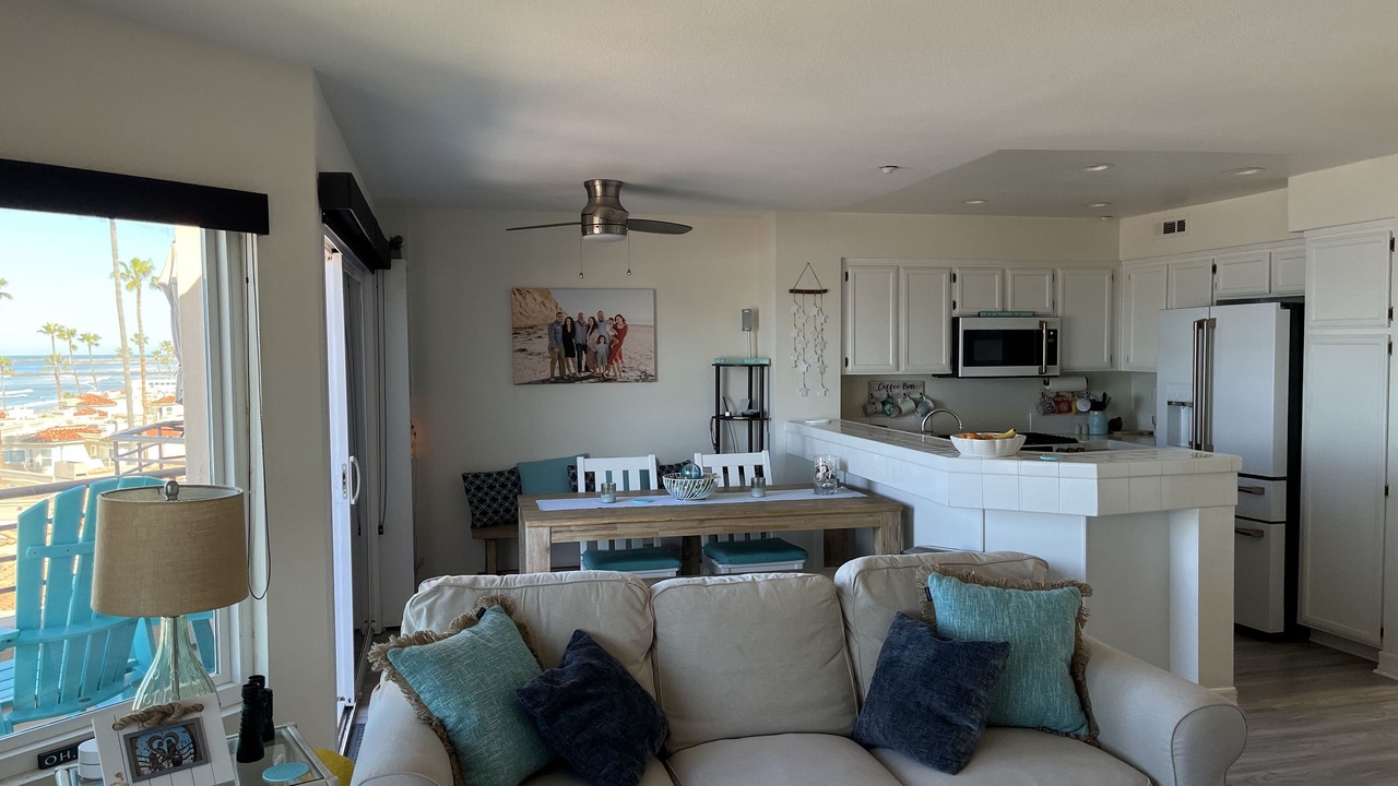 Photo of Livingroom in Townsite