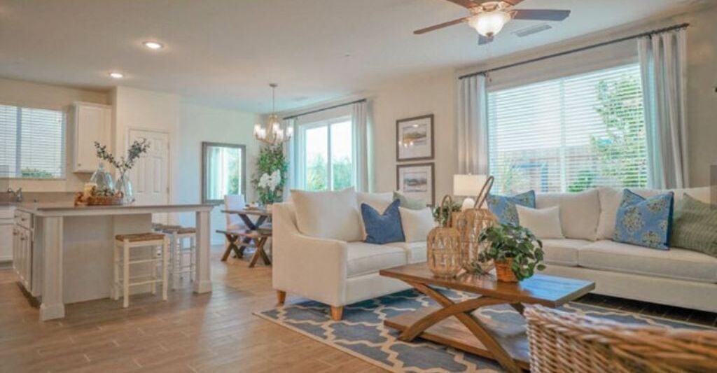 Photo of Livingroom in Raisin