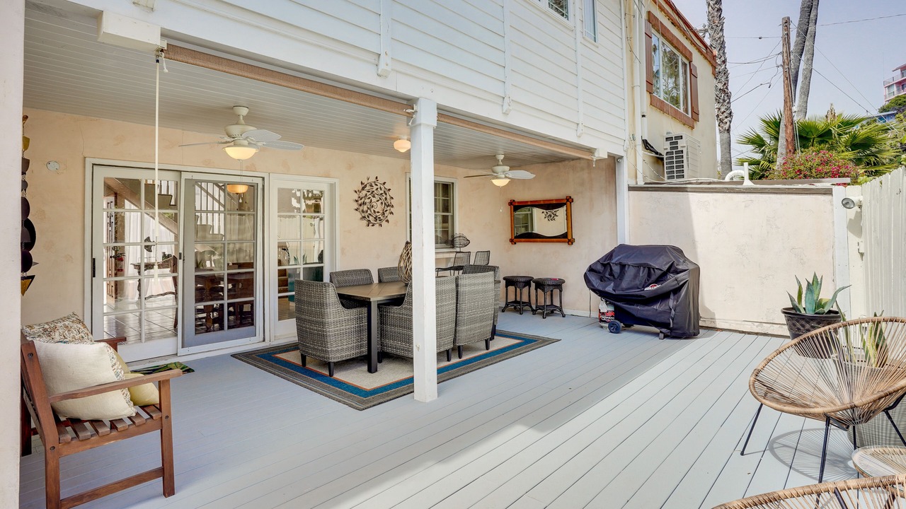 Photo of Outdoor in Avalon