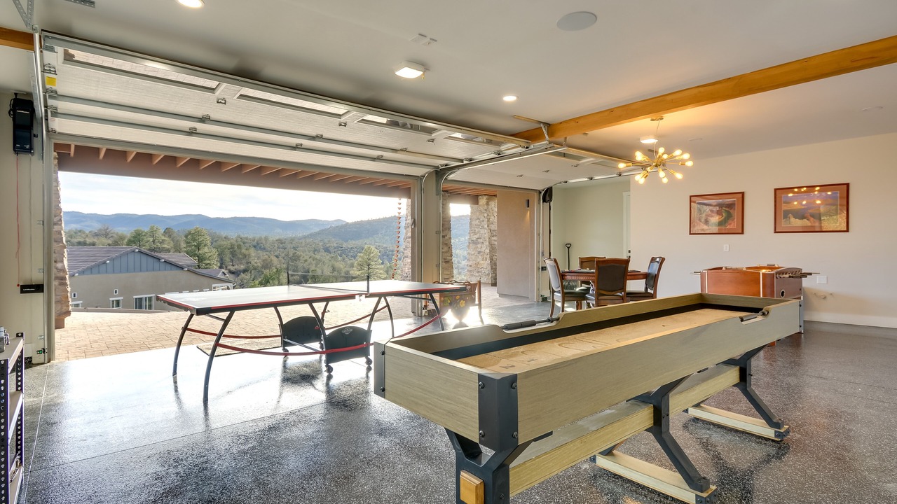Photo of Bedroom in Lynx Mountain View Estates