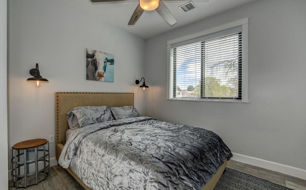 Photo of Bedroom in Iron Springs