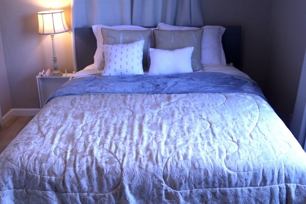 Photo of Bedroom in Vallejo