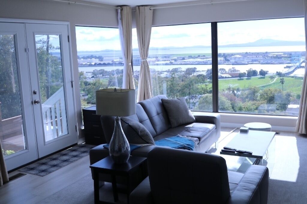 Photo of Livingroom in Vallejo