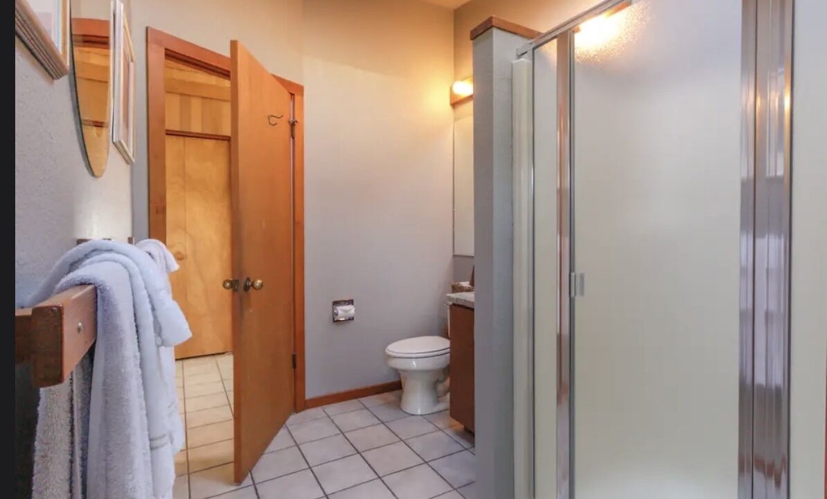 Photo of Bathroom in Gualala