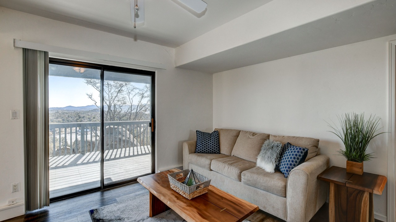 Photo of Livingroom in Prescott