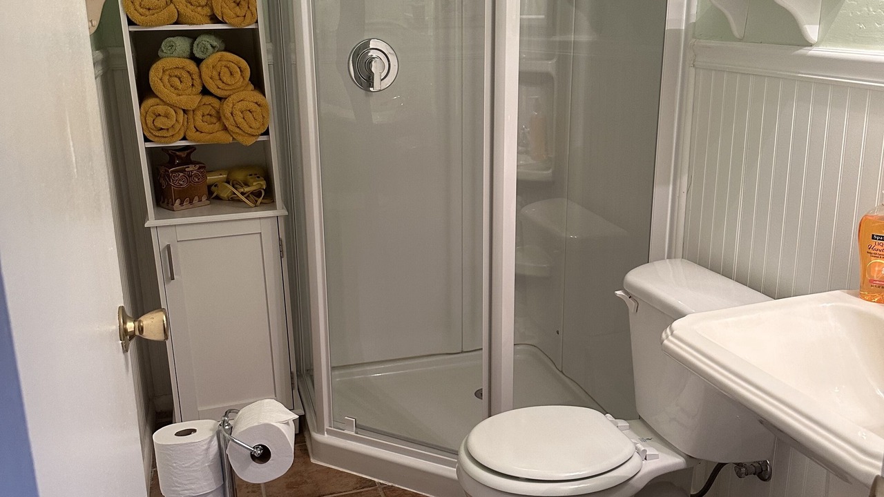 Photo of Bathroom in Groom Creek