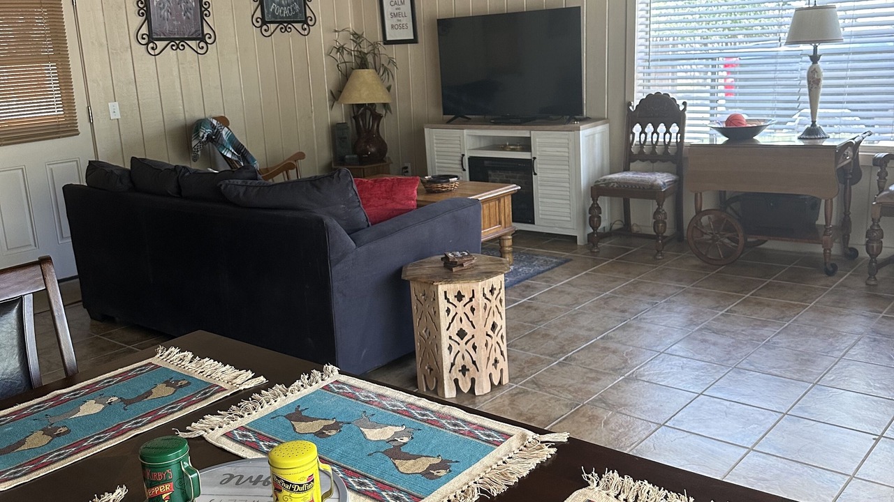 Photo of Livingroom in Groom Creek