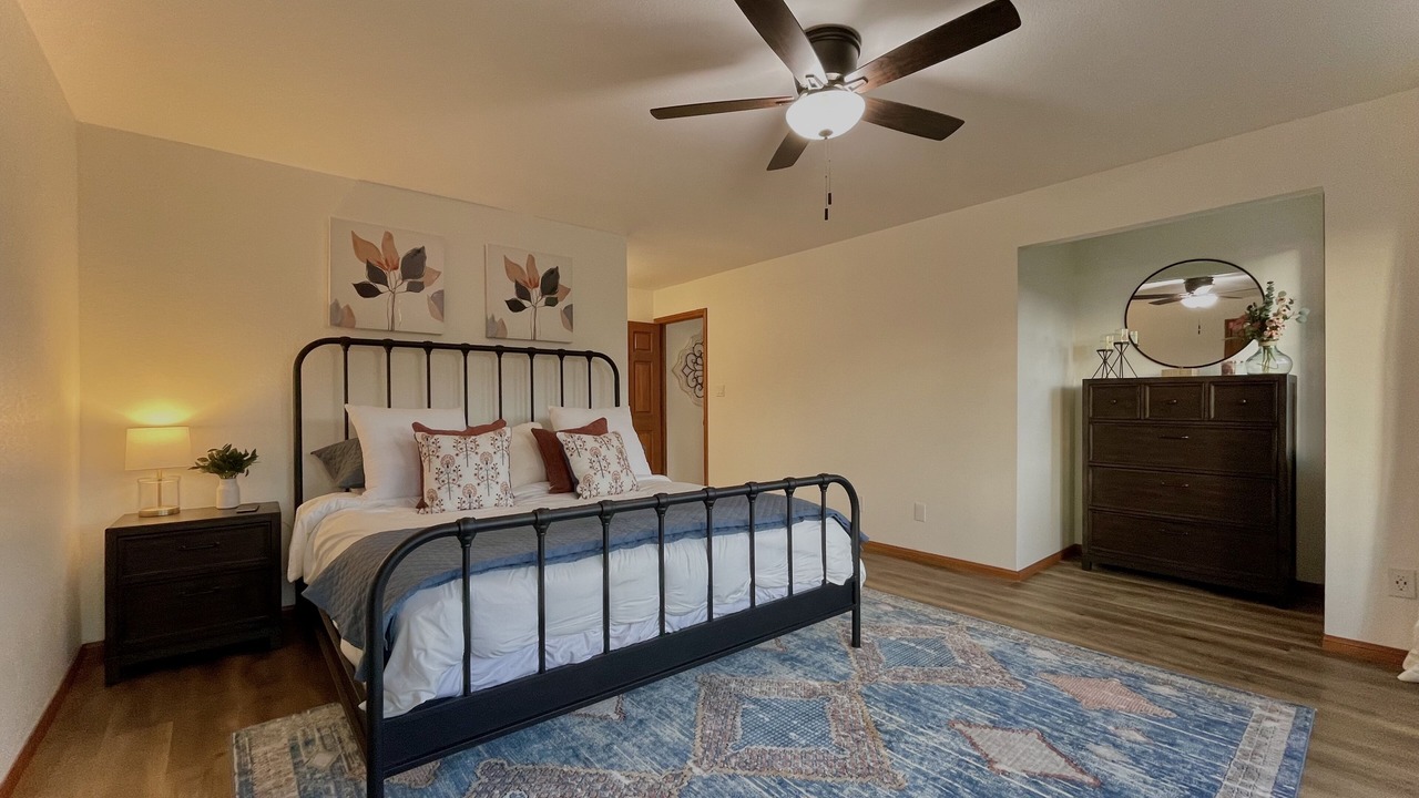 Photo of Bedroom in Crestline