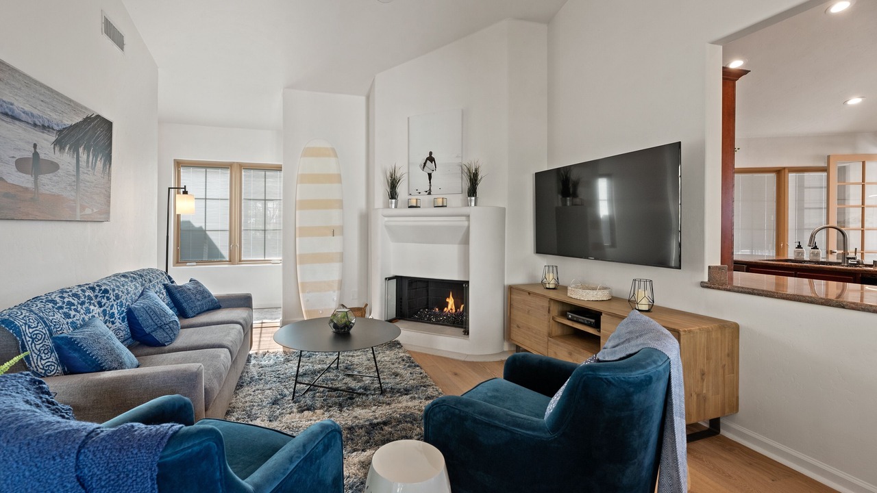 Photo of Livingroom in Country Club