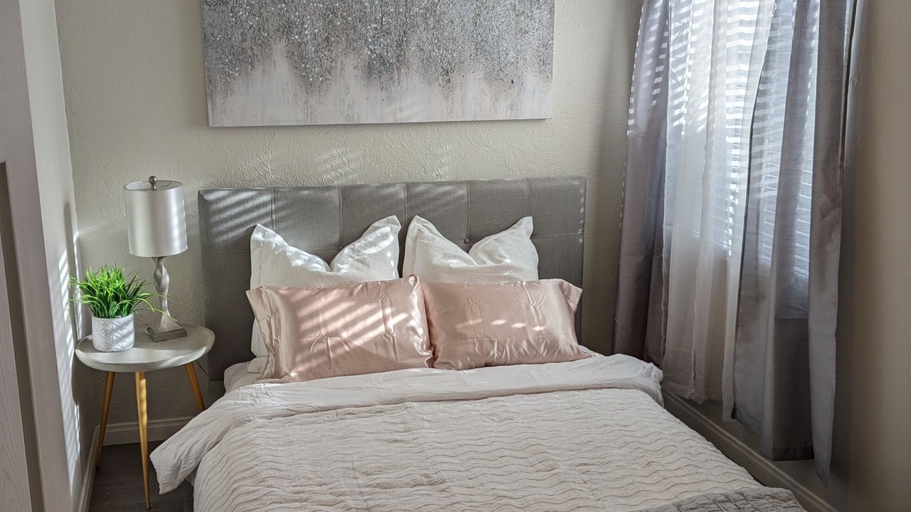 Photo of Bedroom in Lincoln Acres