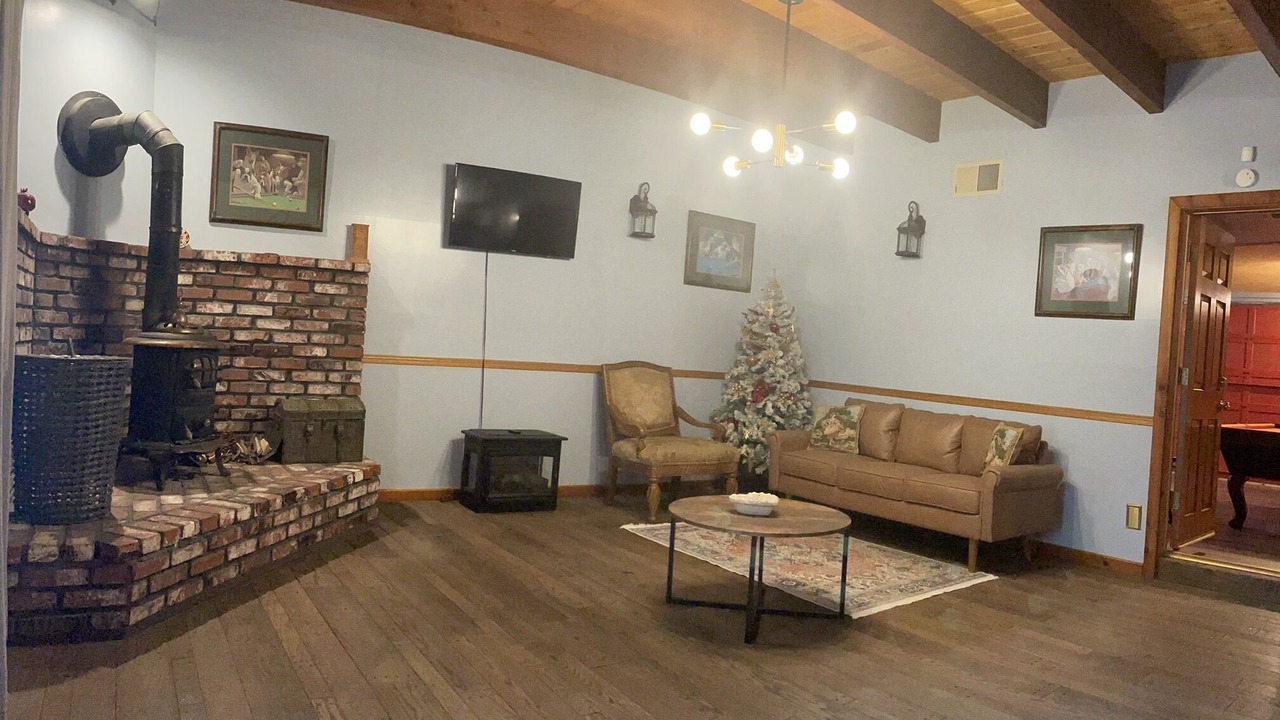 Photo of Others in Pine Mountain Club