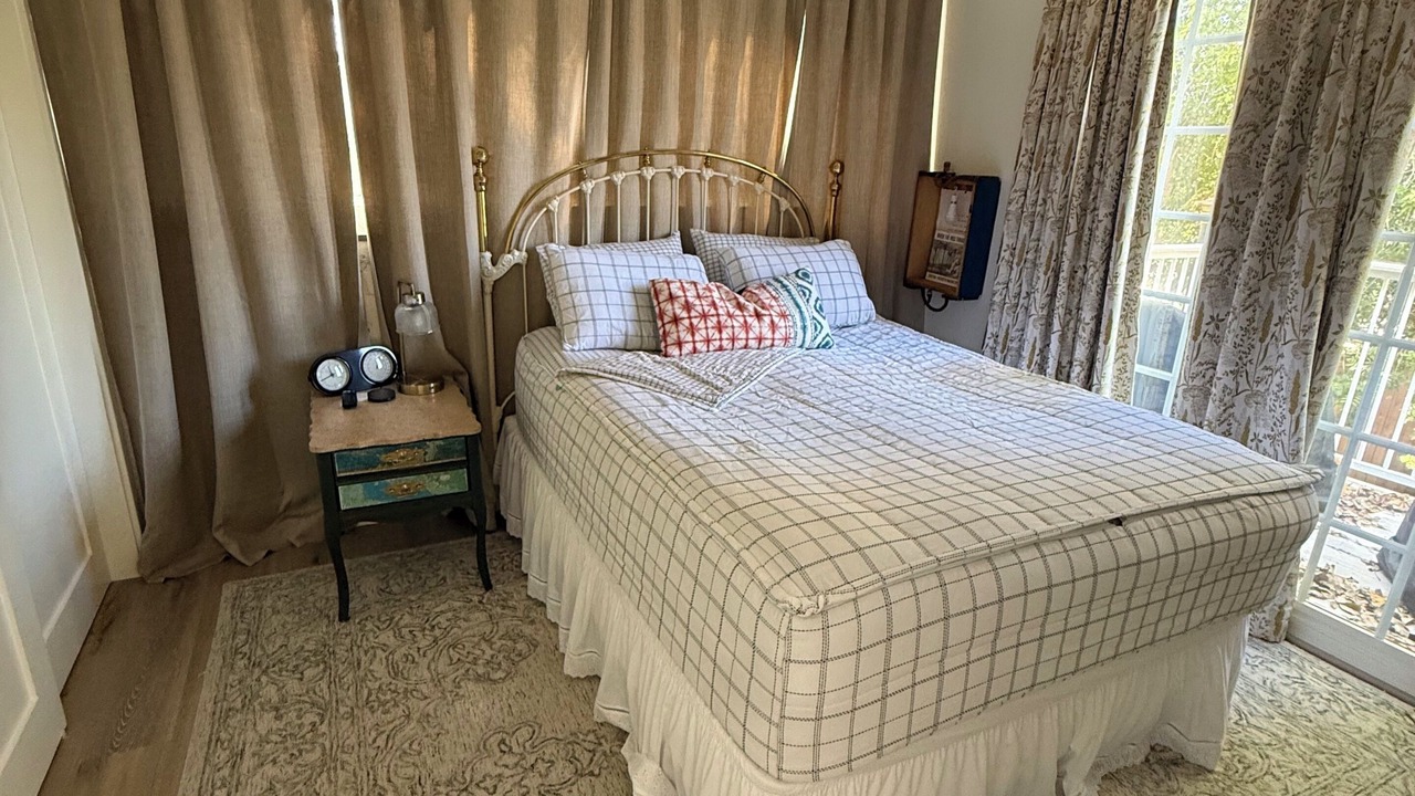 Photo of Bedroom in Mount Helix