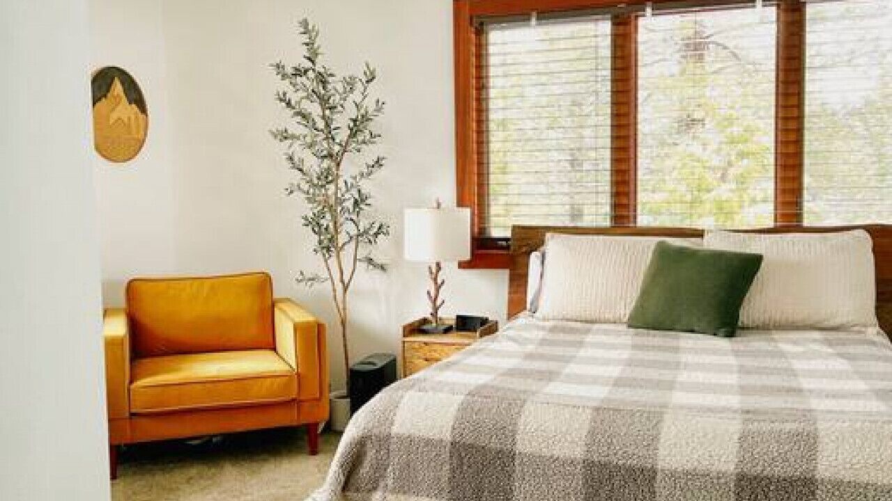 Photo of Bedroom in Gold Mountain