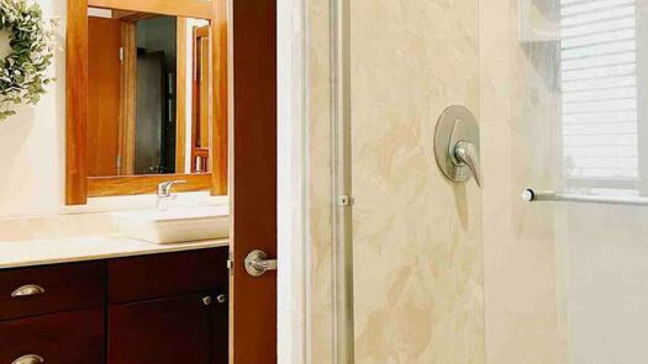 Photo of Bathroom in Gold Mountain