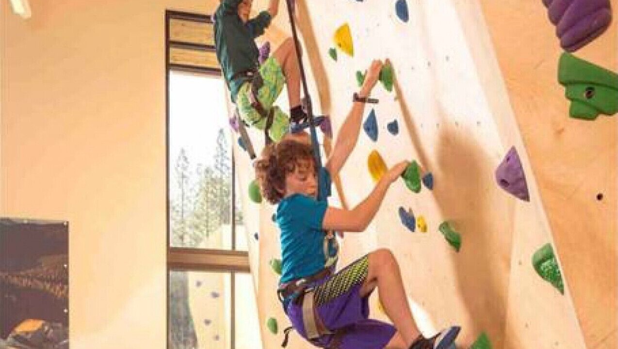 Photo of Others in Gold Mountain