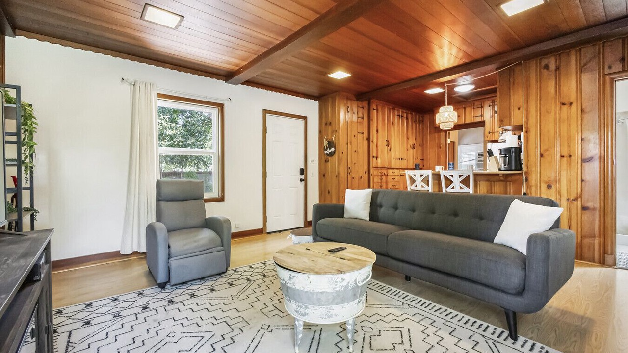 Photo of Bedroom in Chico