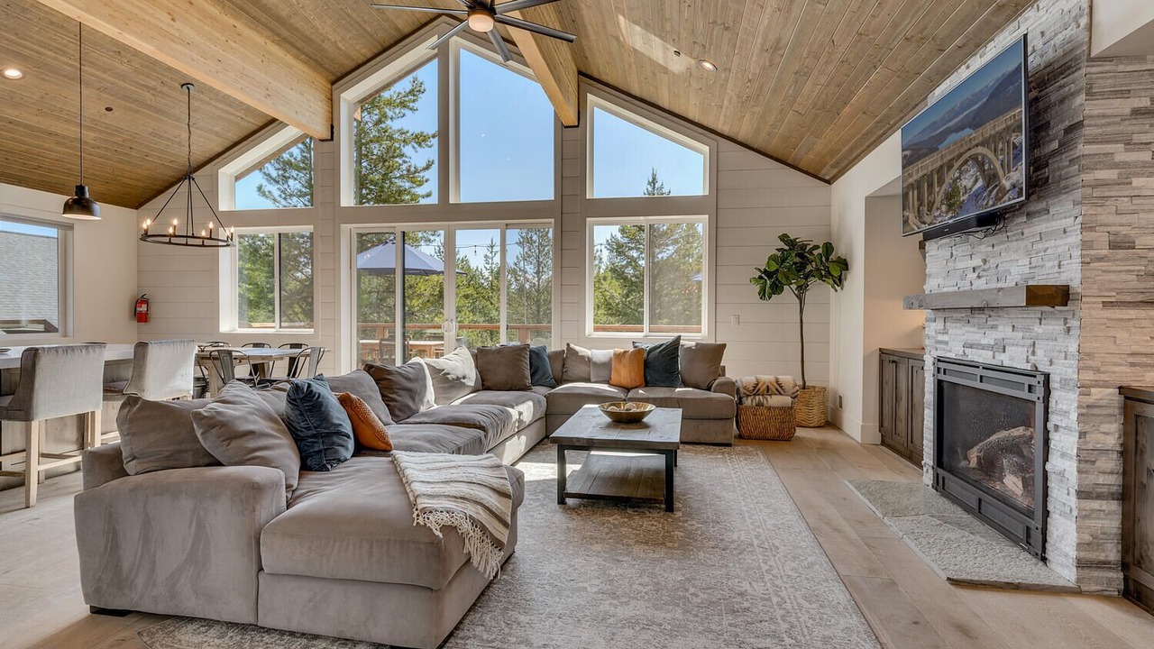 Photo of Livingroom in Truckee