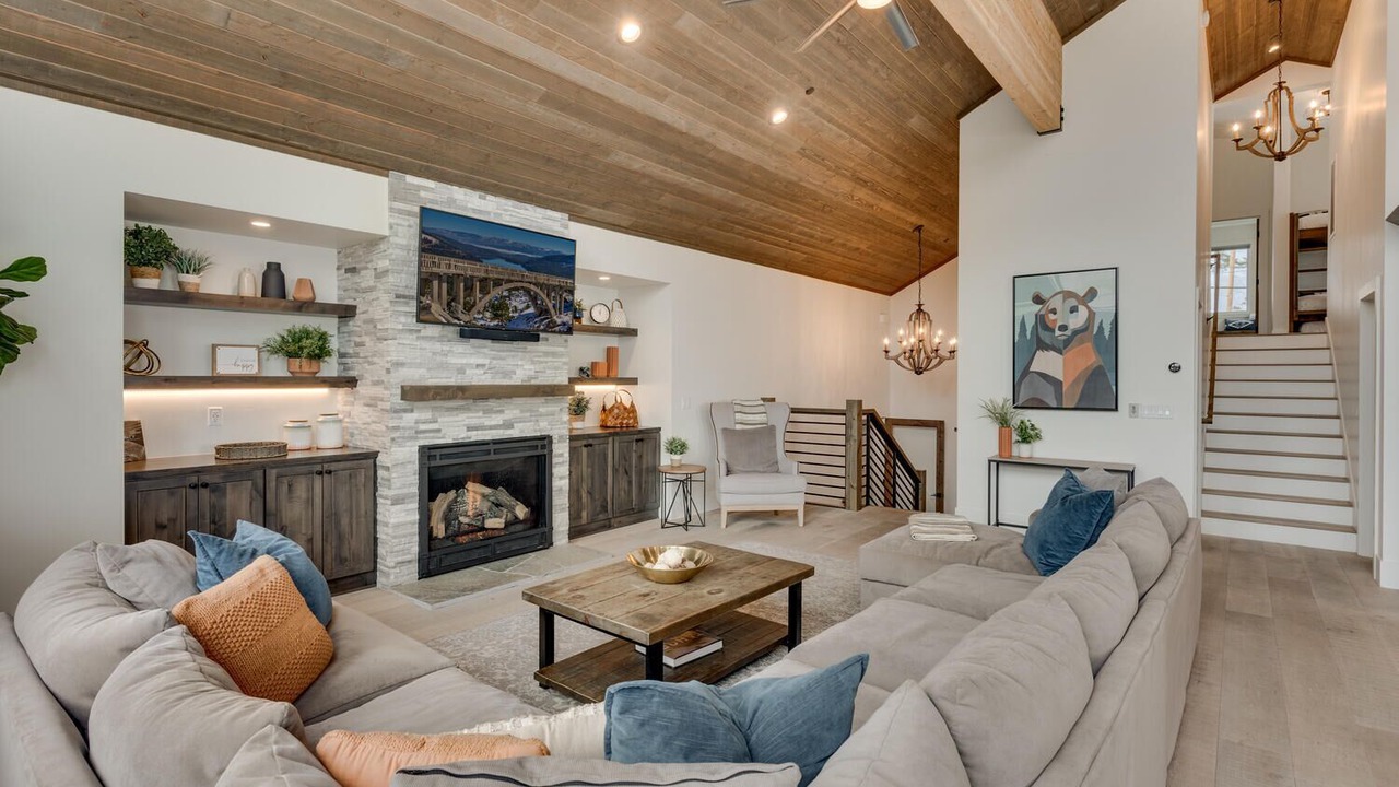 Photo of Livingroom in Truckee