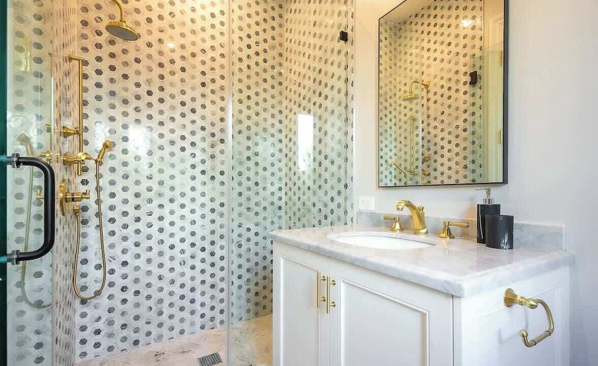 Photo of Bathroom in The Flats