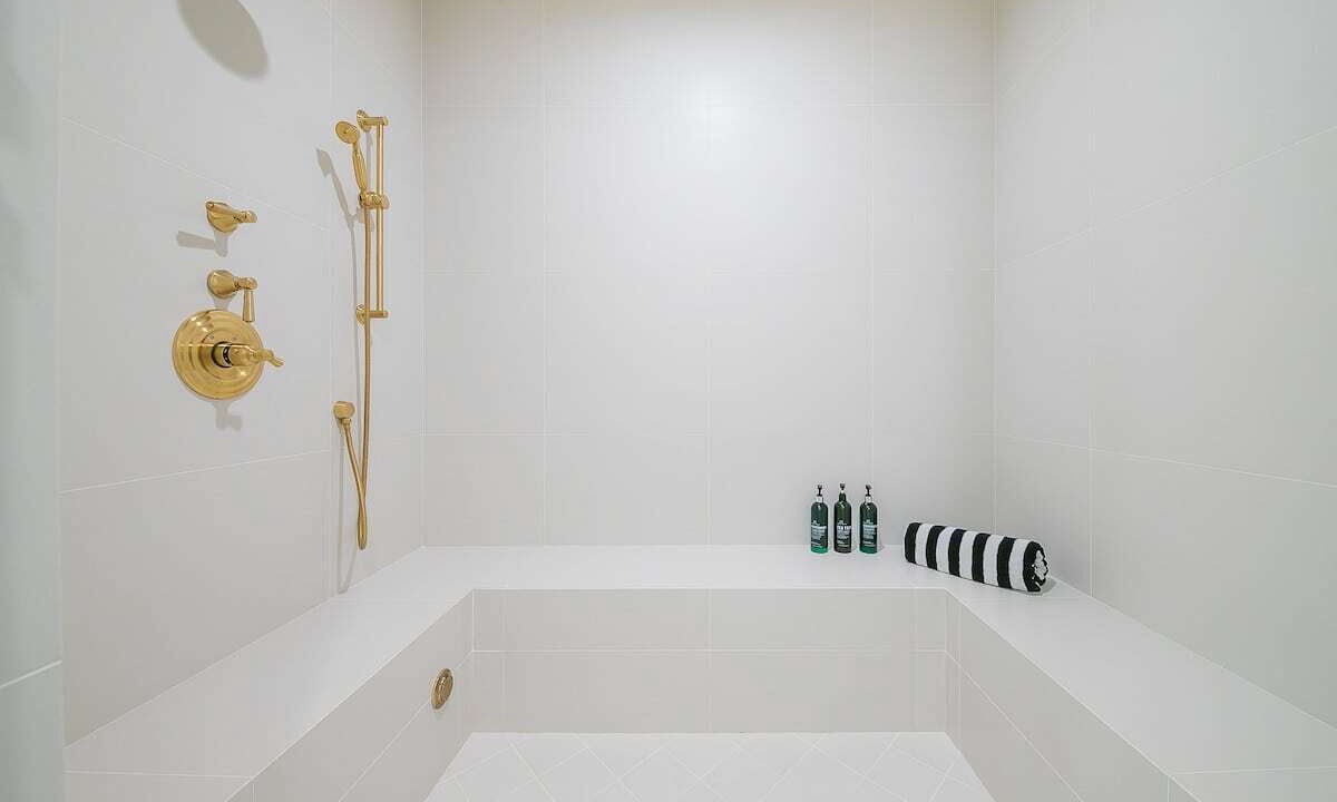 Photo of Bathroom in The Flats
