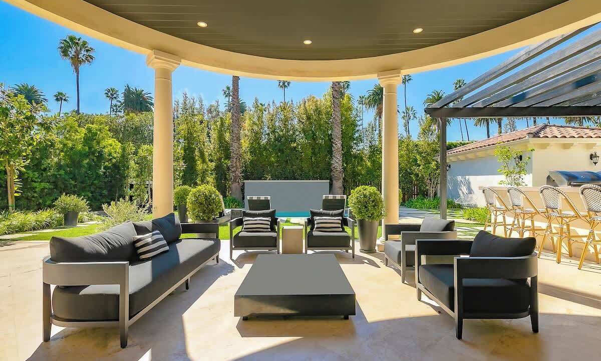 Photo of Patio Balcony in The Flats