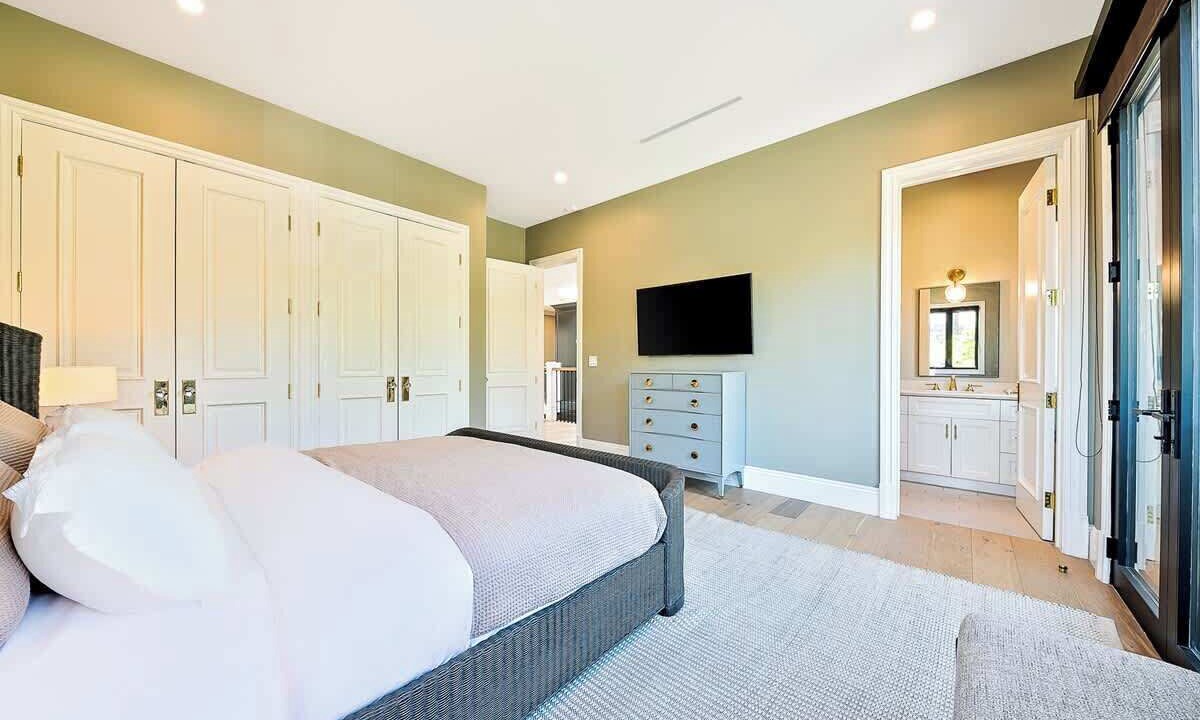 Photo of Bedroom in The Flats