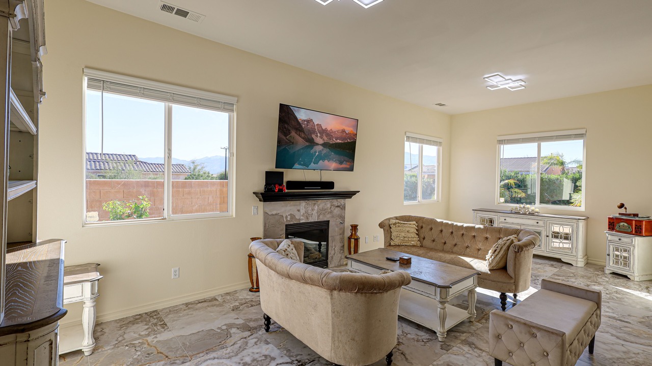 Photo of Livingroom in Desert Hot Springs