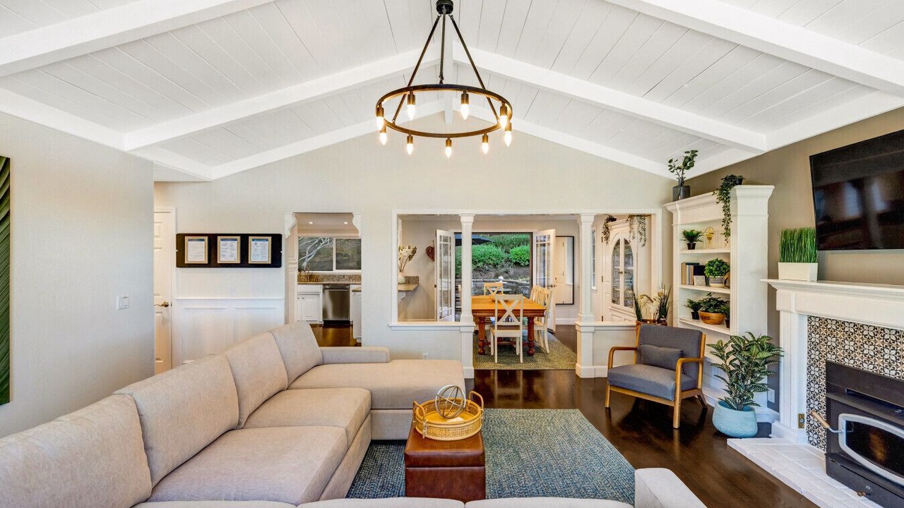 Photo of Bedroom in Aptos