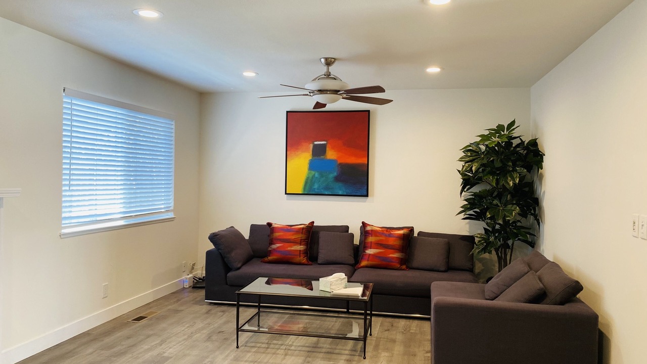 Photo of Livingroom in Cambrian