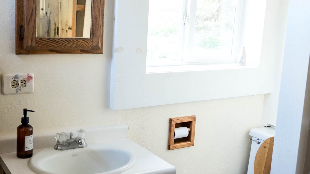 Photo of Bathroom in Congress