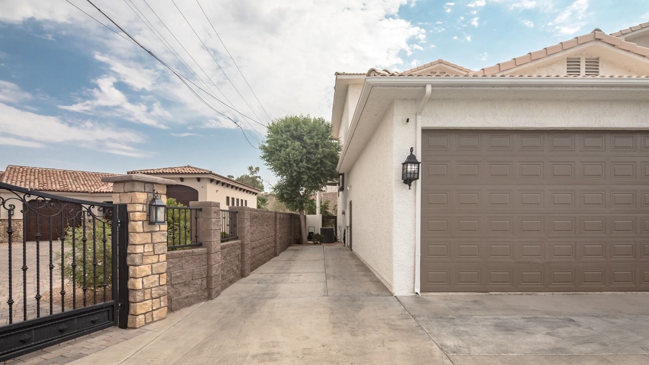 Photo of Outdoor in Parker Strip