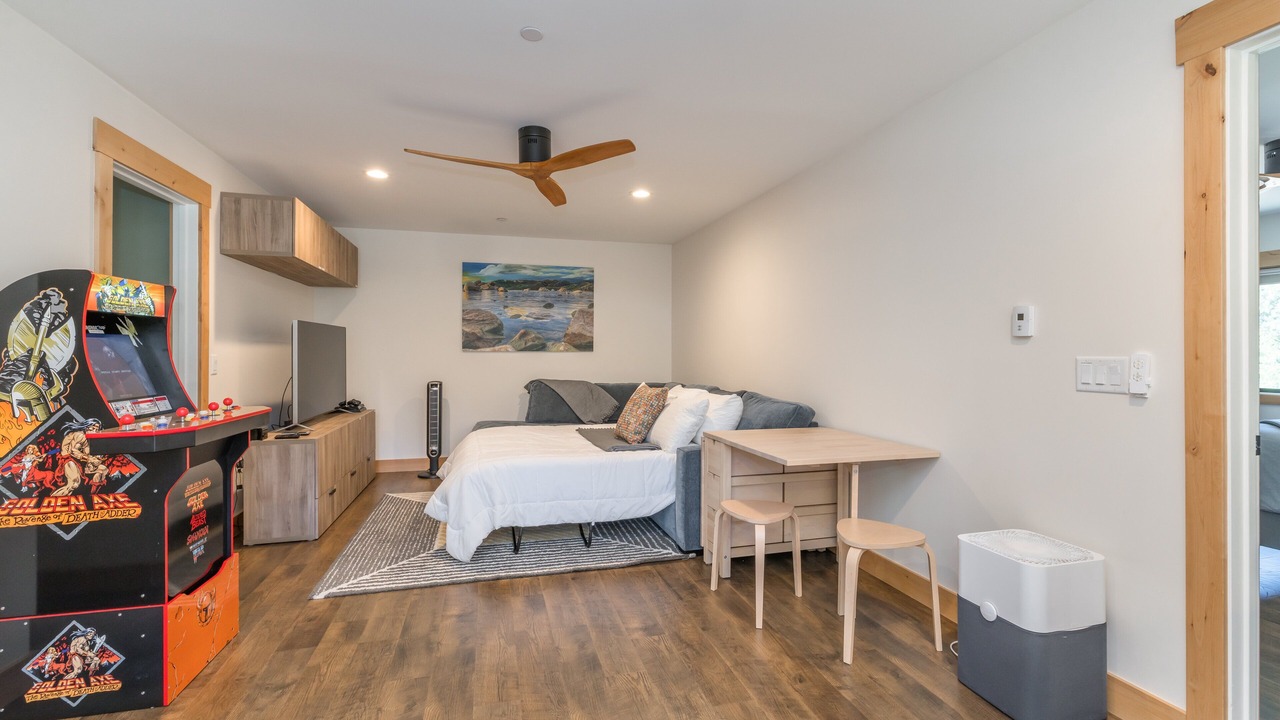 Photo of Bedroom in Ponderosa Palisades