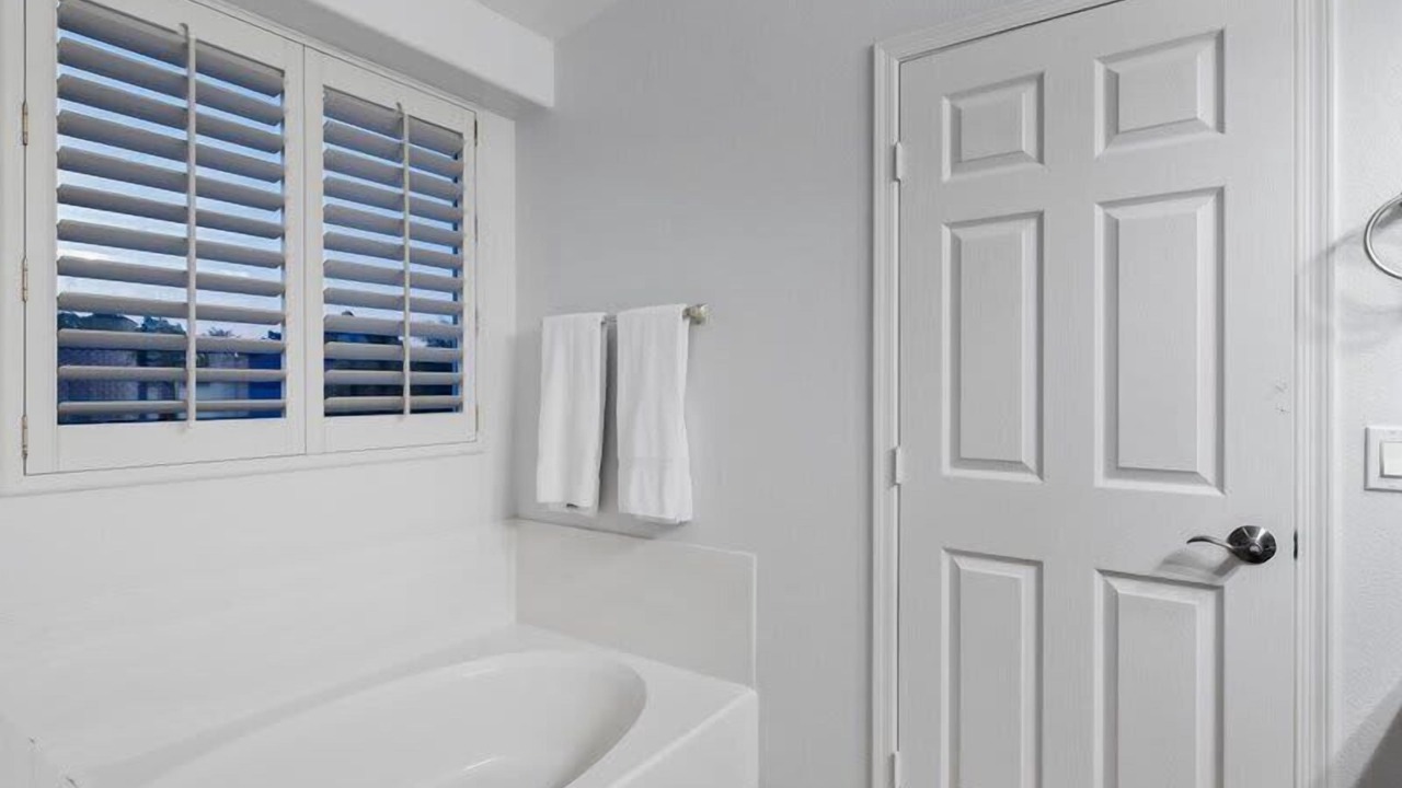 Photo of Bathroom in Red Mountain Ranch