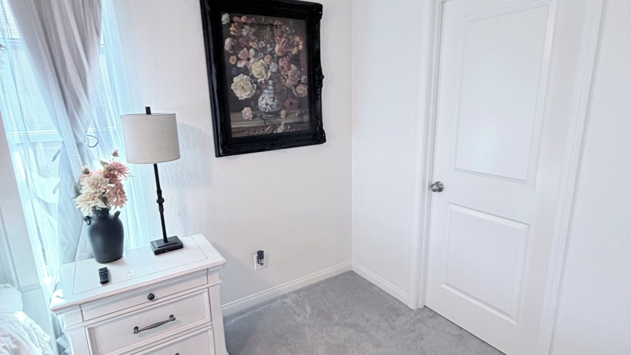 Photo of Bedroom in Tehachapi