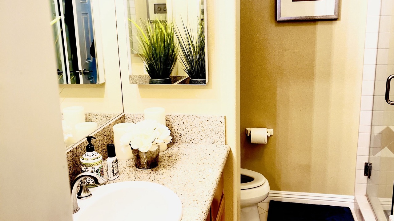 Photo of Bathroom in Calabasas