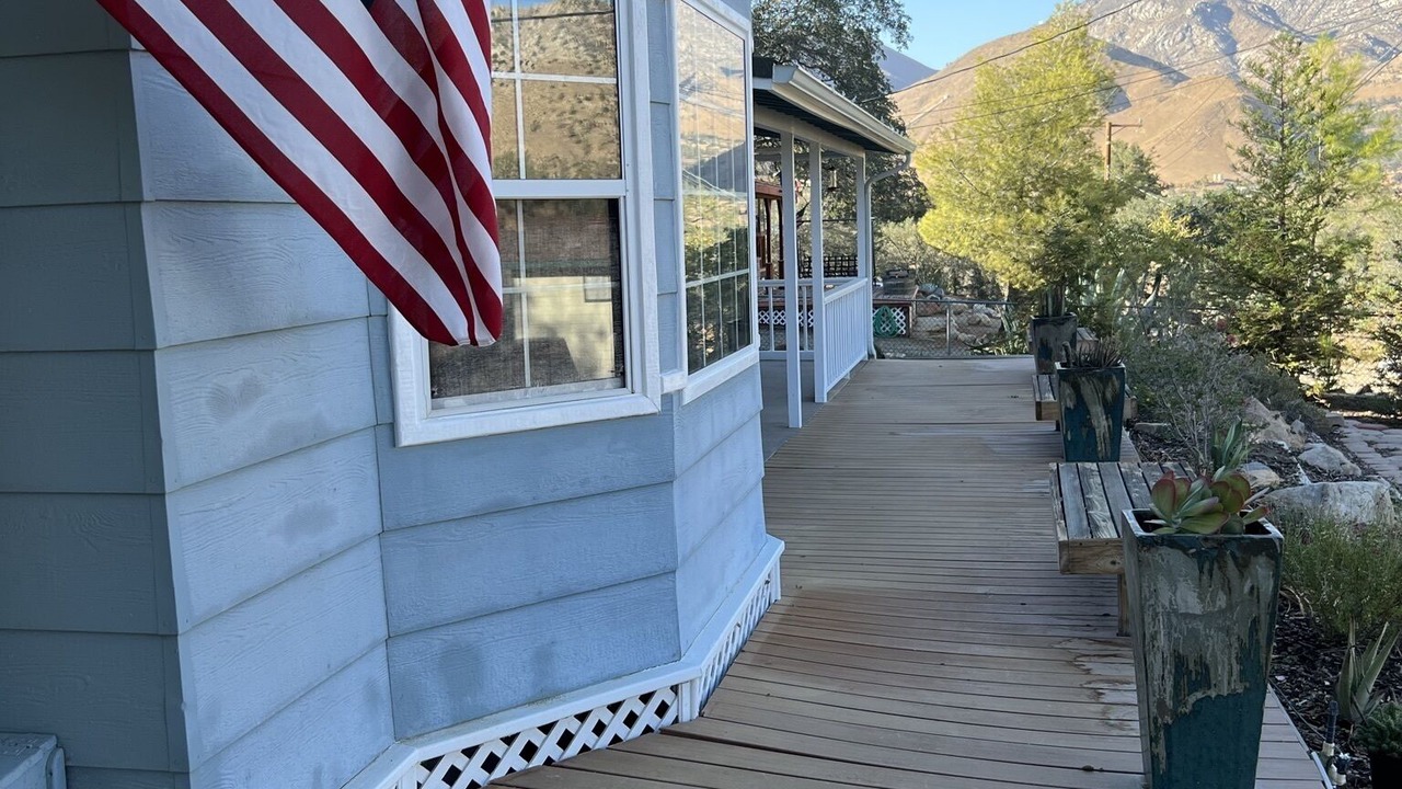 Photo of Patio Balcony in Kernville