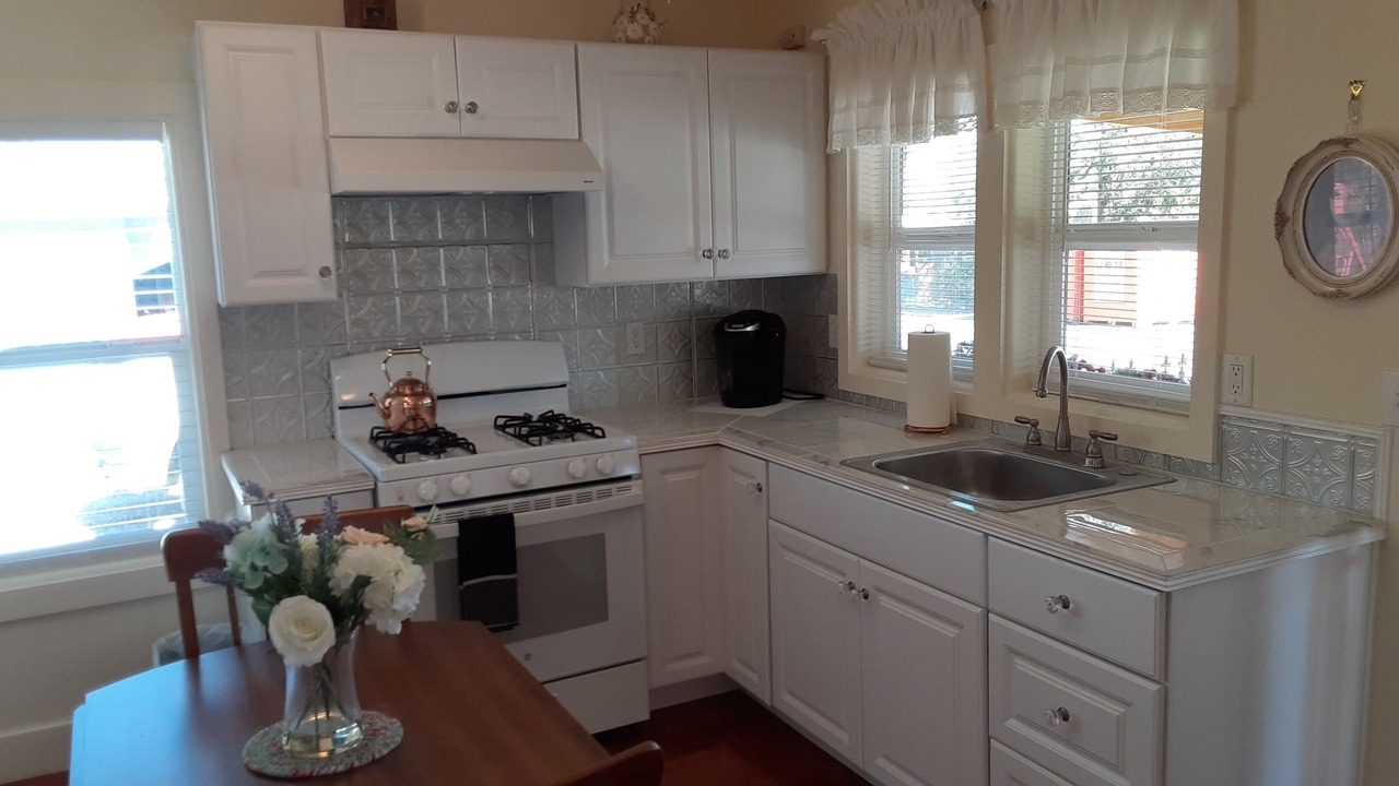 Photo of Kitchen in Cottonwood