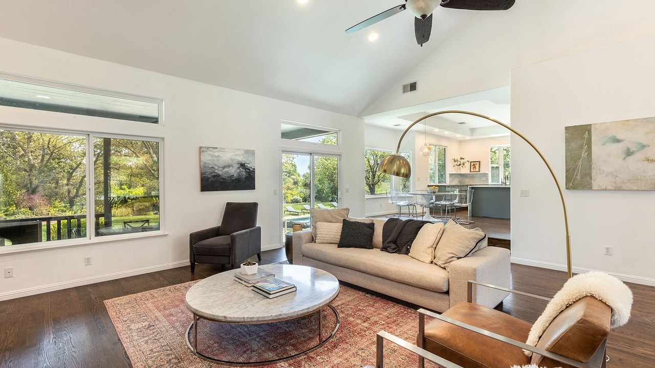 Photo of Livingroom in El Verano