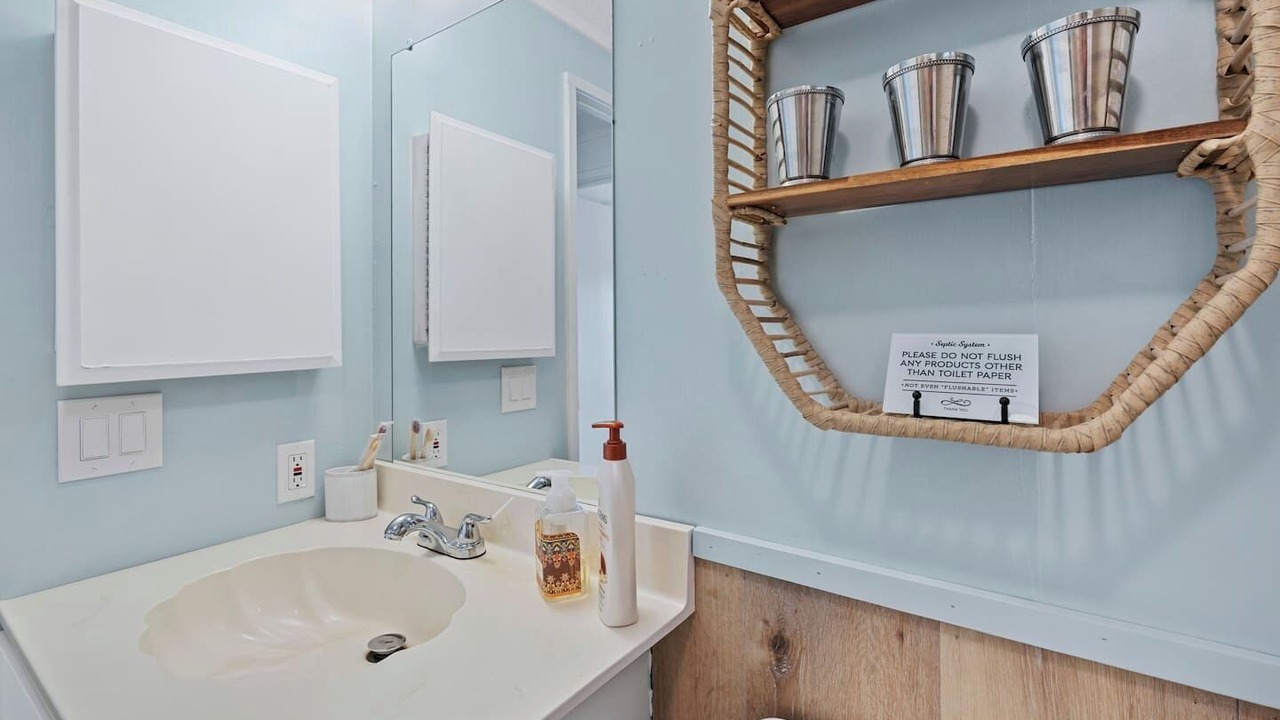 Photo of Bathroom in Yucca Valley