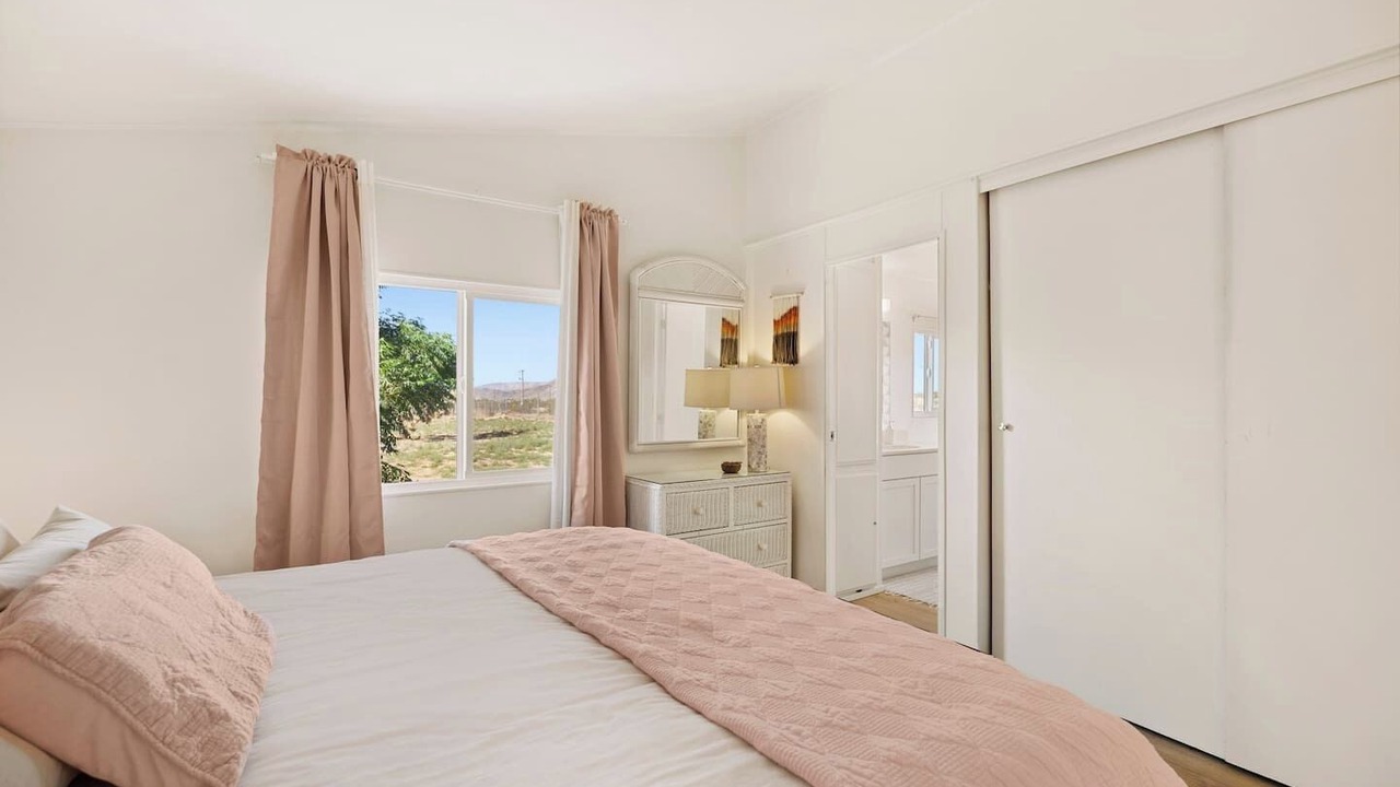 Photo of Bedroom in Yucca Valley