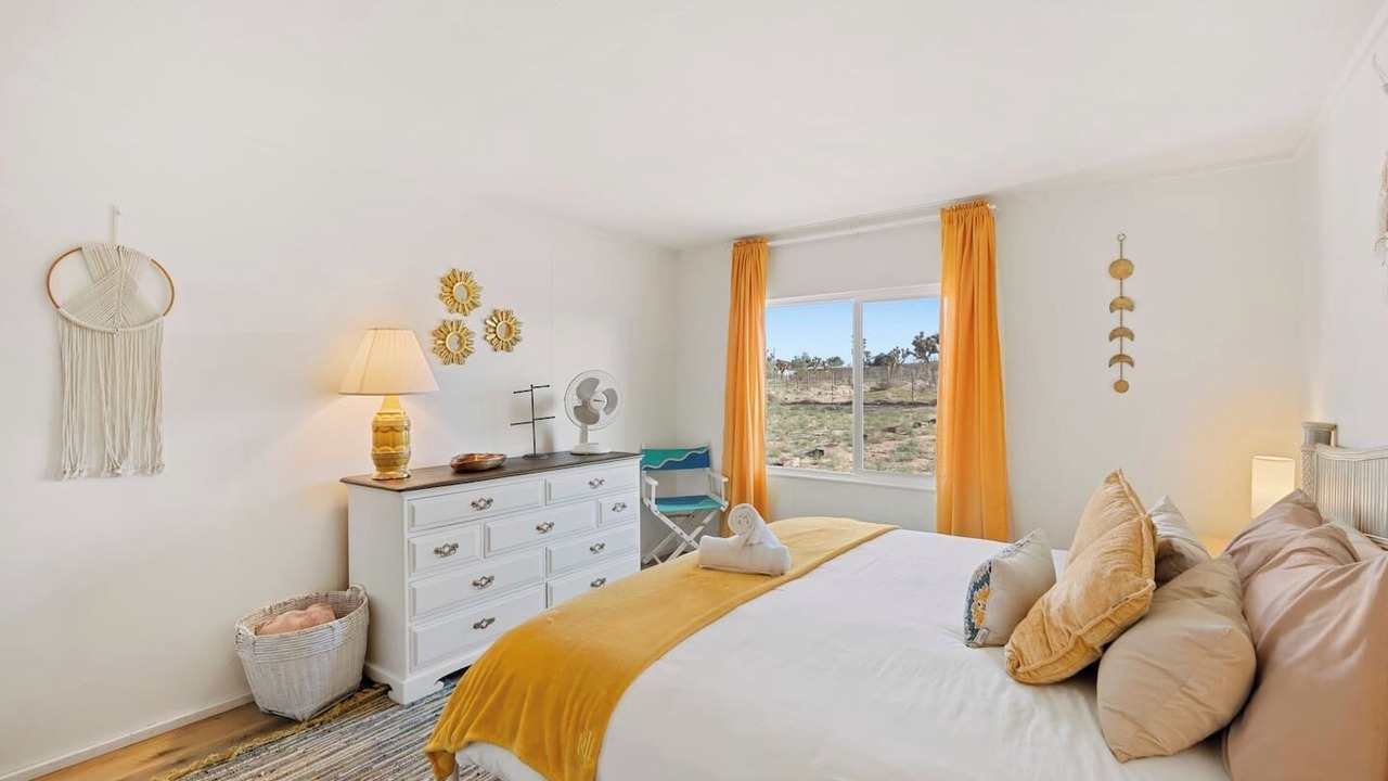Photo of Bedroom in Yucca Valley
