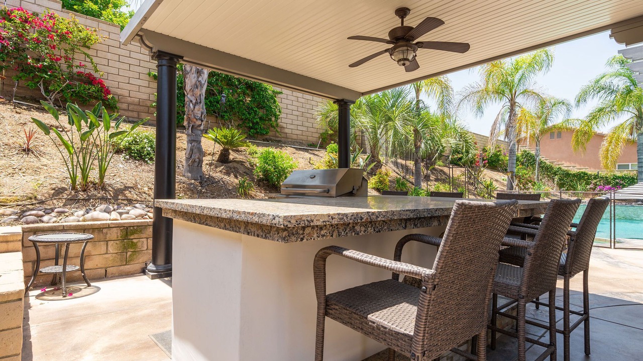 Photo of Outdoor in Corona