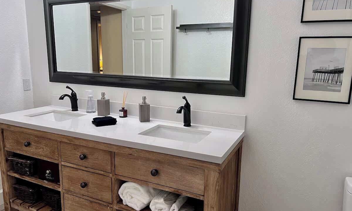 Photo of Bathroom in Rancho San Diego