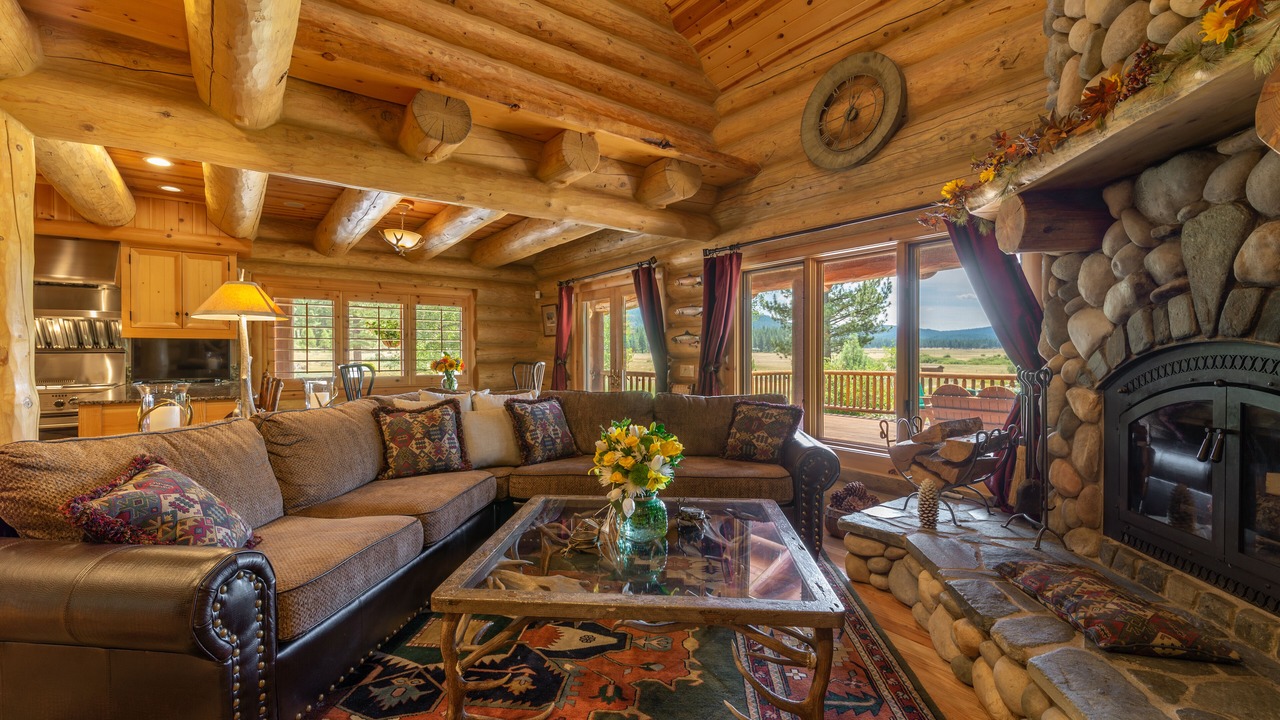 Photo of Livingroom in Valley Ranch