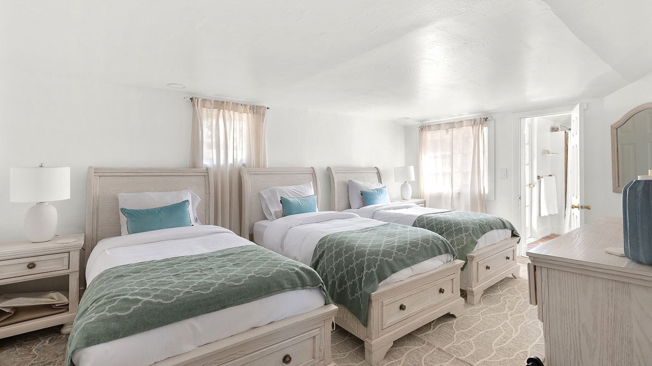 Photo of Bedroom in Lake Elsinore