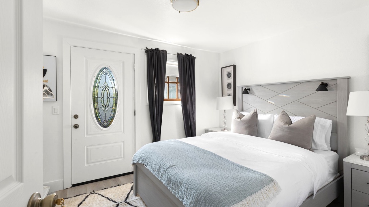 Photo of Bedroom in Lake Elsinore