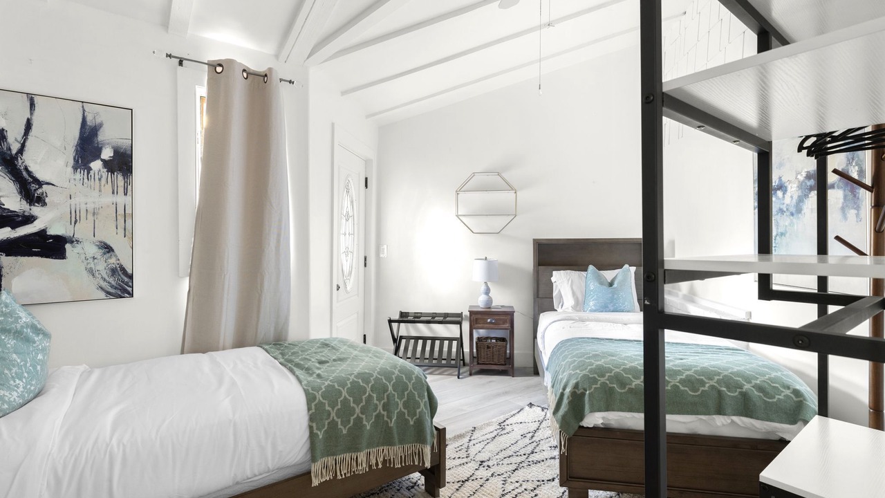 Photo of Bedroom in Lake Elsinore