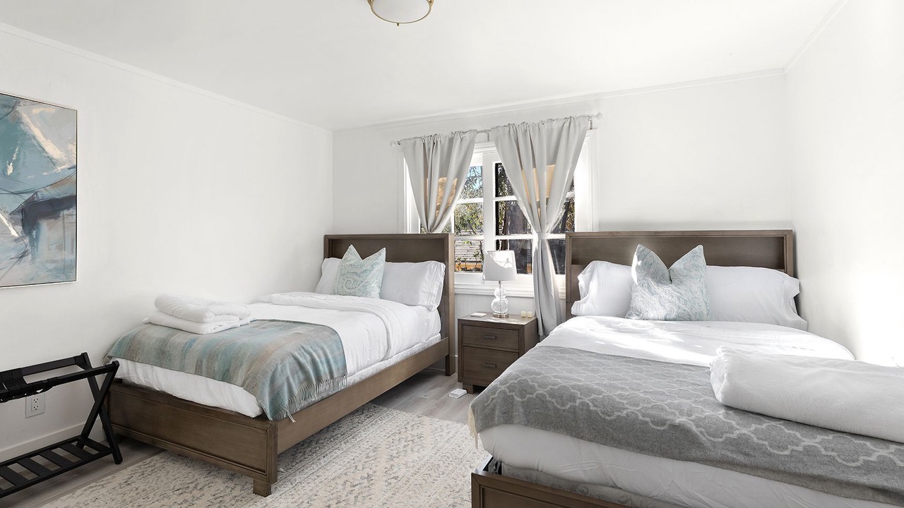 Photo of Bedroom in Lake Elsinore